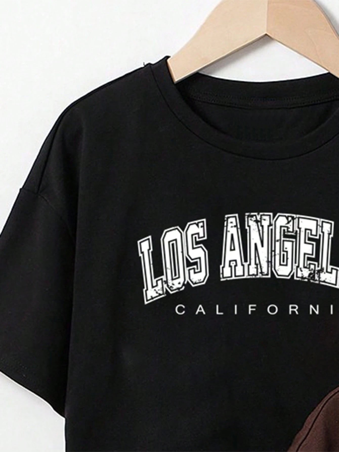 Women’s Graphic Crop Top – Los Angeles | Adventure Summer | New York