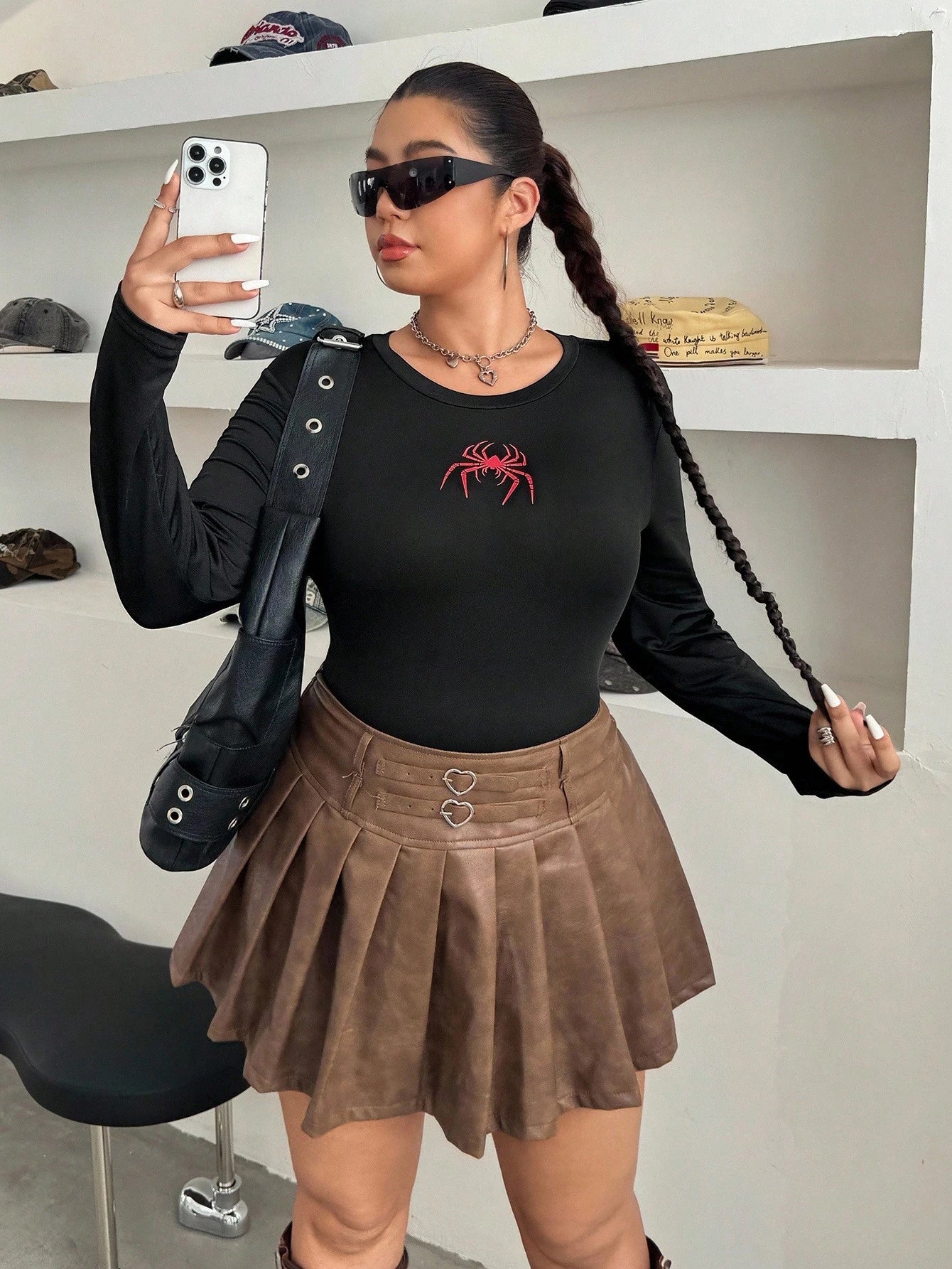 Haniluxe EZwear Plus Size Halloween Spider Graphic Long Sleeve T-Shirt